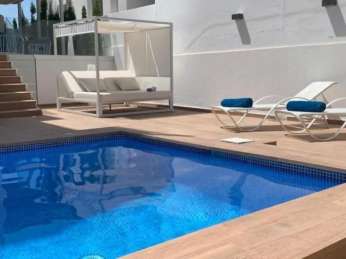 5 Bedroom Villa In Cala Vadella San José 0*,  Espagne