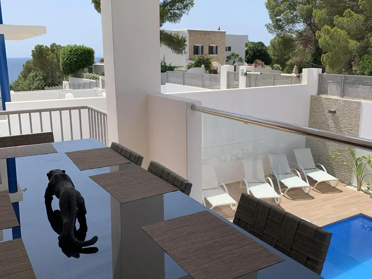 Hébergement de vacances 5 Bedroom Villa In Cala Vadella San José