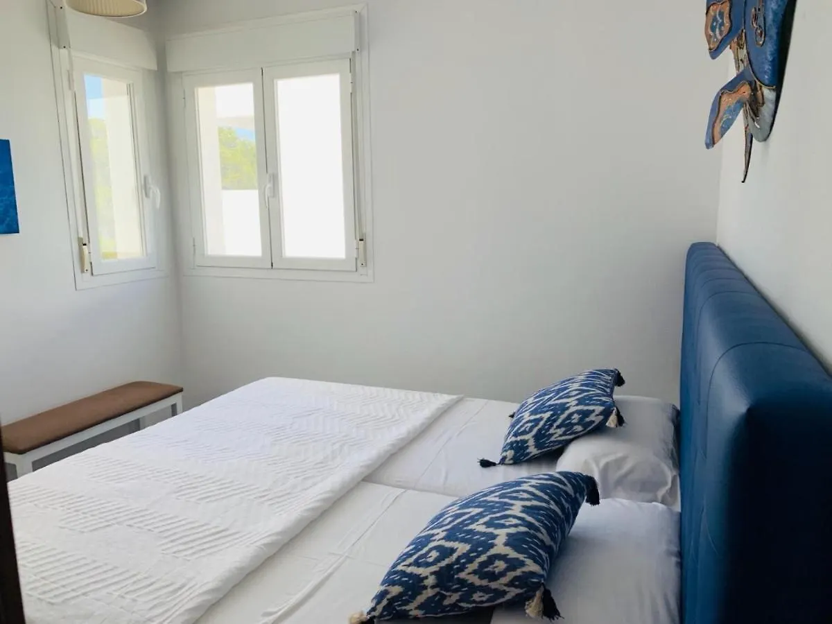 5 Bedroom Villa In Cala Vadella San José 0*,  Espagne